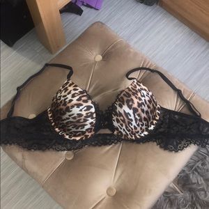 NWOT Cheetah print bra